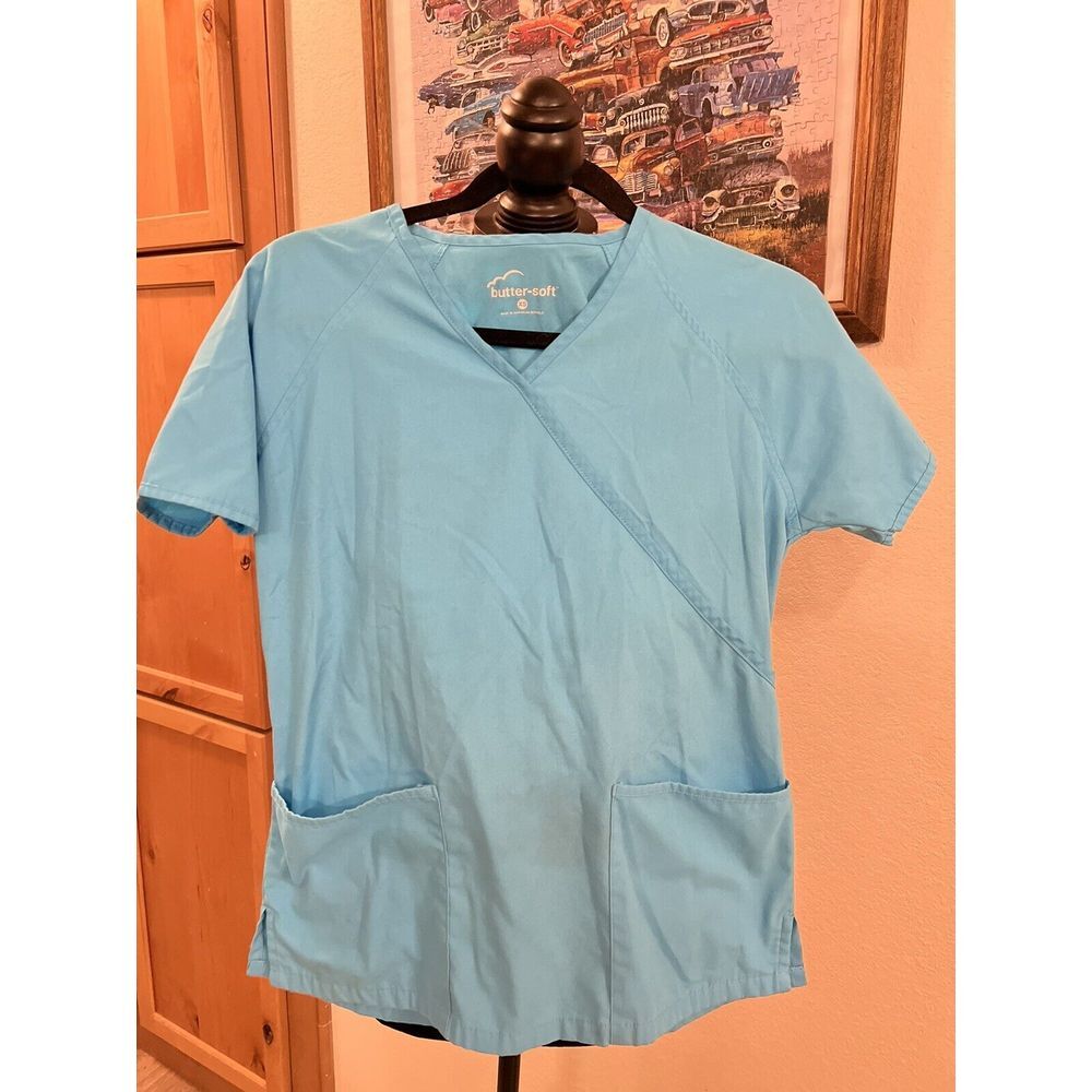 Butter Soft XS Turquoise Scrub Top 446â